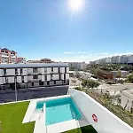 Town Luxury Pluto Apartment