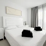 Town Luxury Pluto Apartment